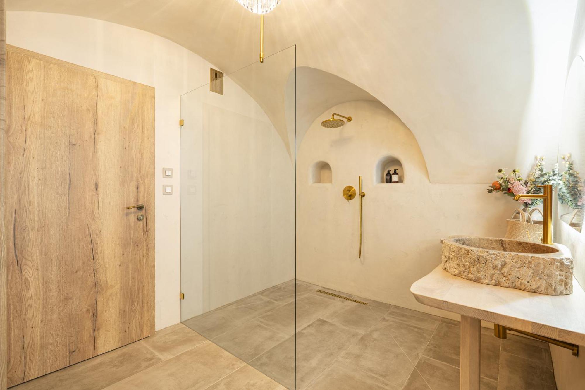 Český Krumlov Church Apartments מראה חיצוני תמונה